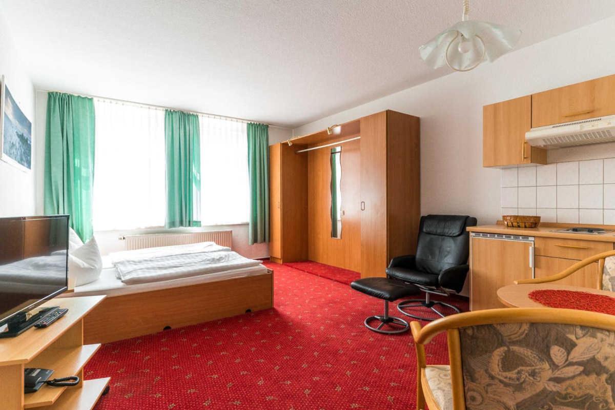 Hotel Am Brauhaus Waren  Ngoại thất bức ảnh
