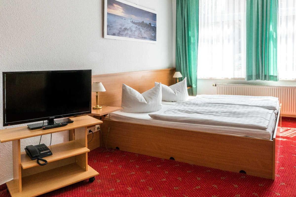 Hotel Am Brauhaus Waren  Ngoại thất bức ảnh