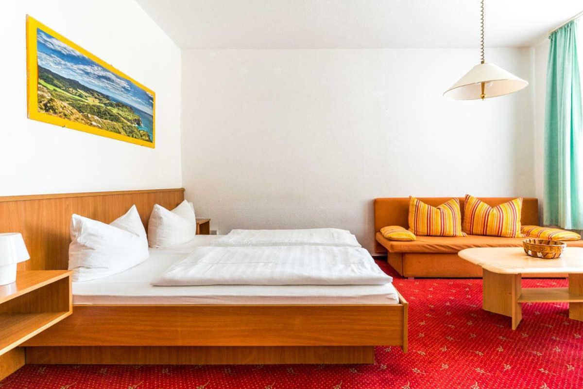 Hotel Am Brauhaus Waren  Ngoại thất bức ảnh