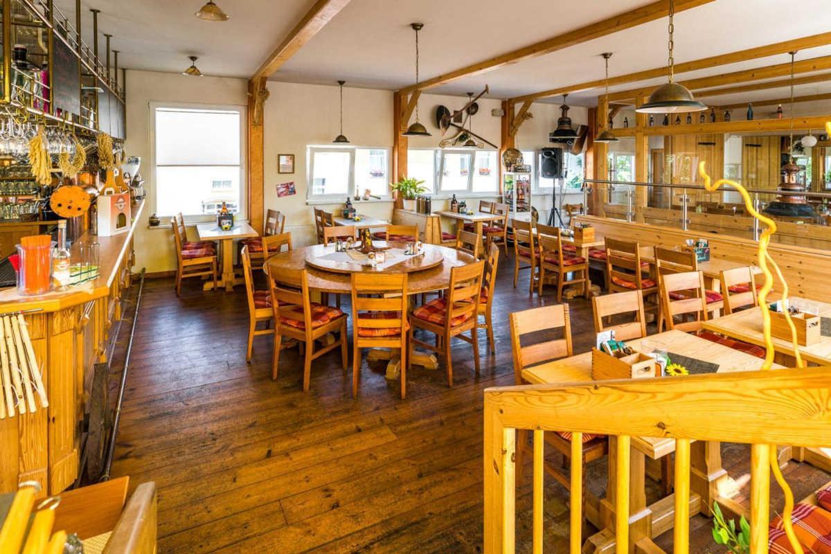 Hotel Am Brauhaus Waren  Ngoại thất bức ảnh