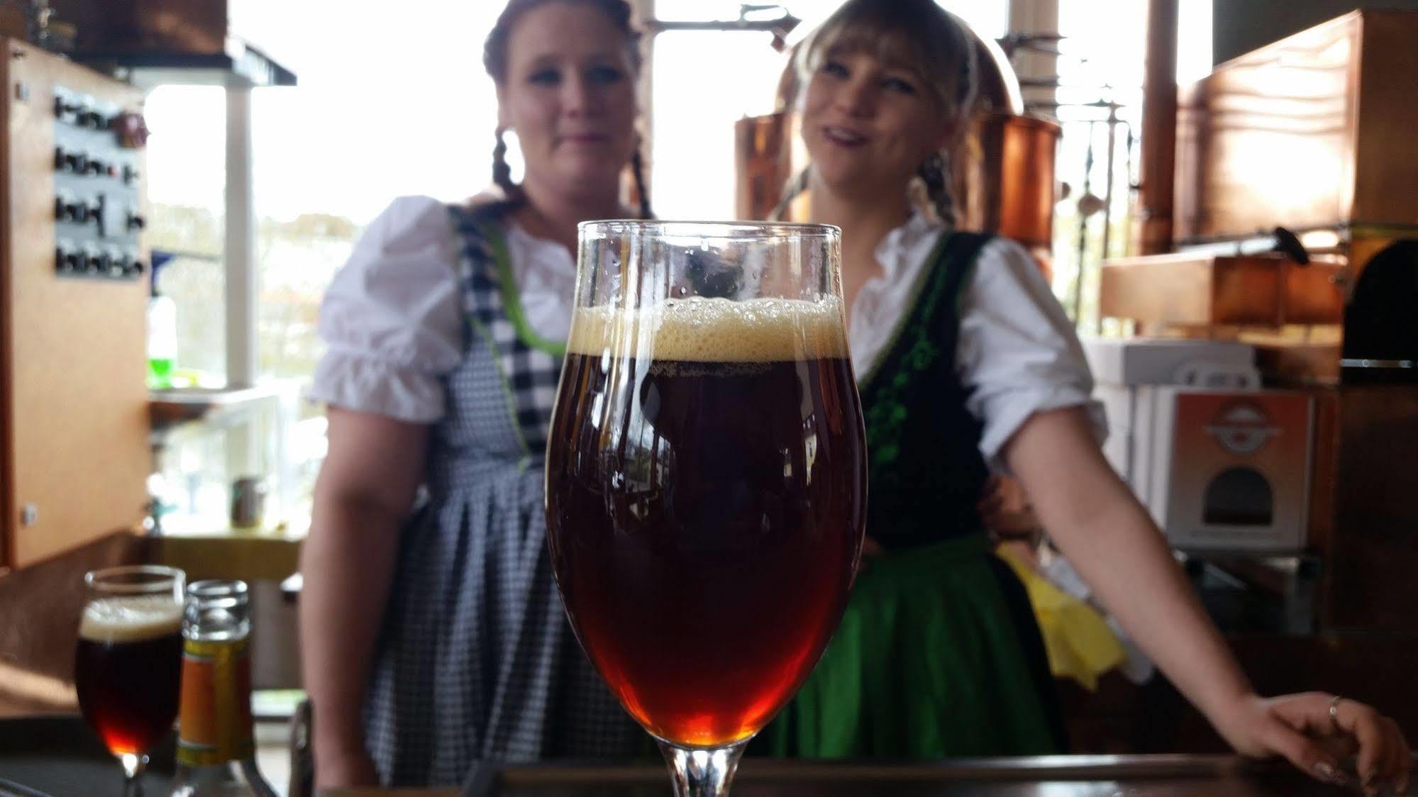 Hotel Am Brauhaus Waren  Ngoại thất bức ảnh
